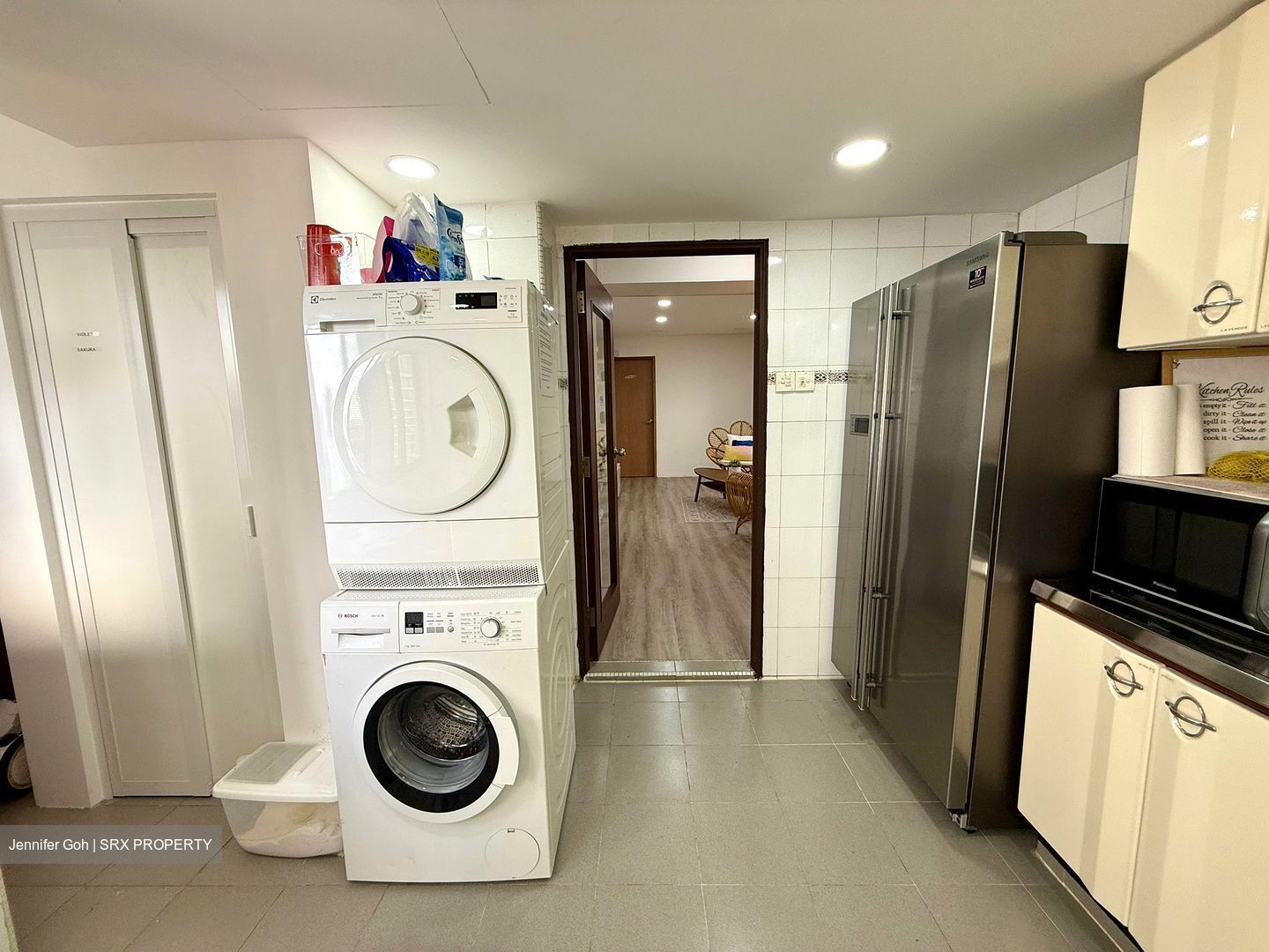 Lucky Plaza (D9), Apartment #554192771